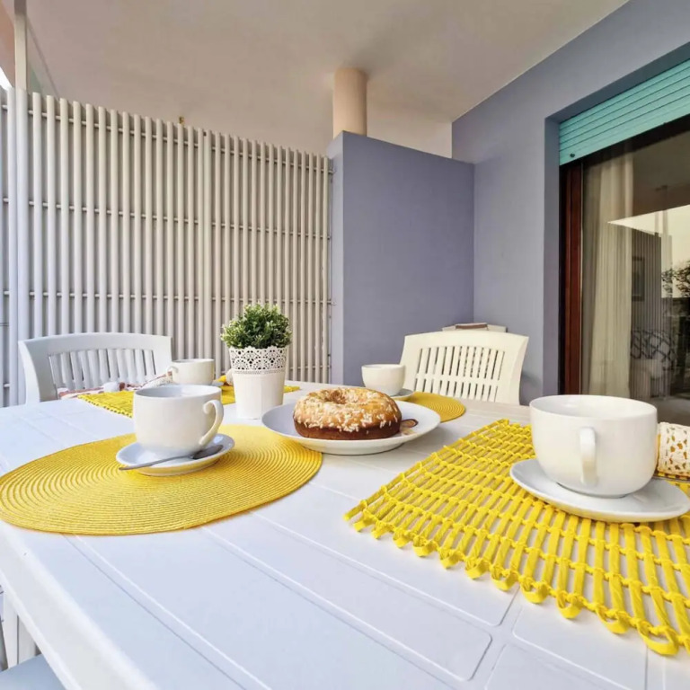 Cozy Apartment Close to the Sea-beahost