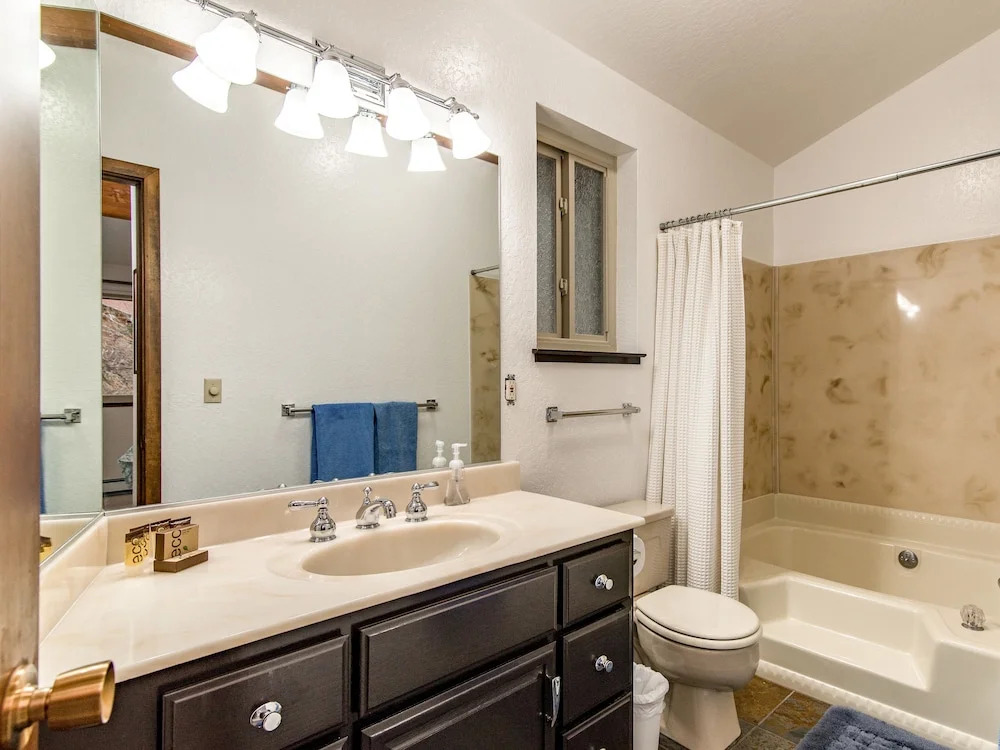 974 Apollo Way House 4 Bedrooms 4 Bathrooms Home