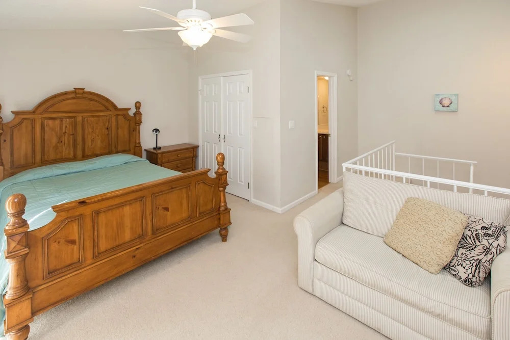 1734 Baltic Avenue 2 Bedrooms 2.5 Bathrooms Condo