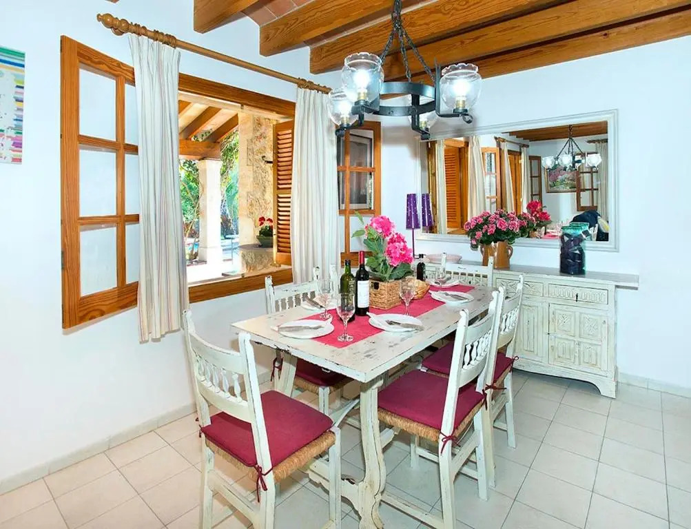 Villa TANCOTES