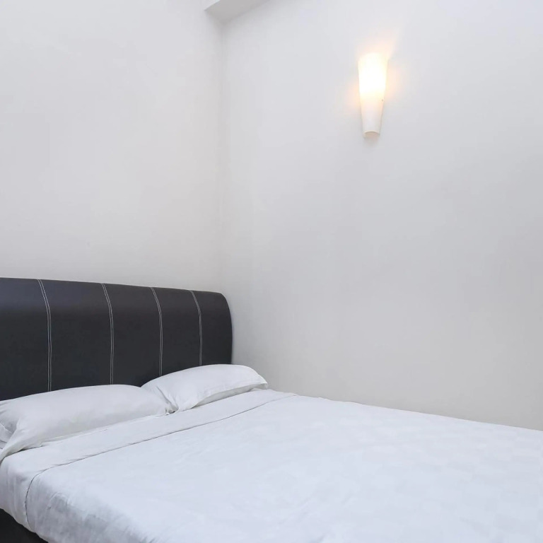 Hotel O Lm Residence