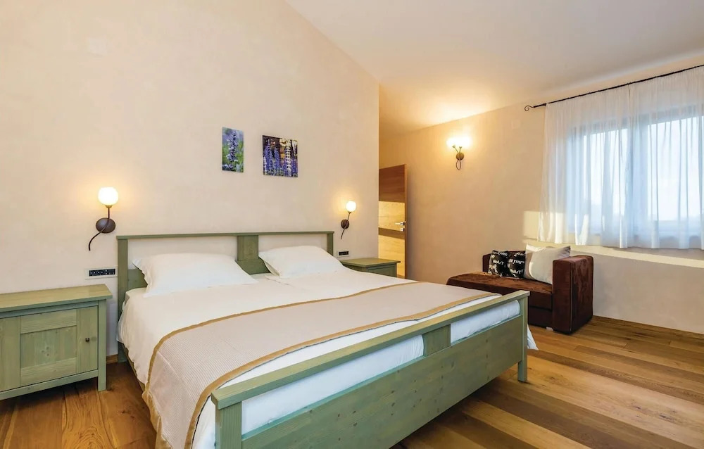 Nice Home in Turcic With Wifi and 4 Bedrooms