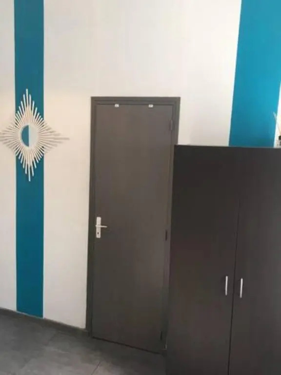 Studio 2