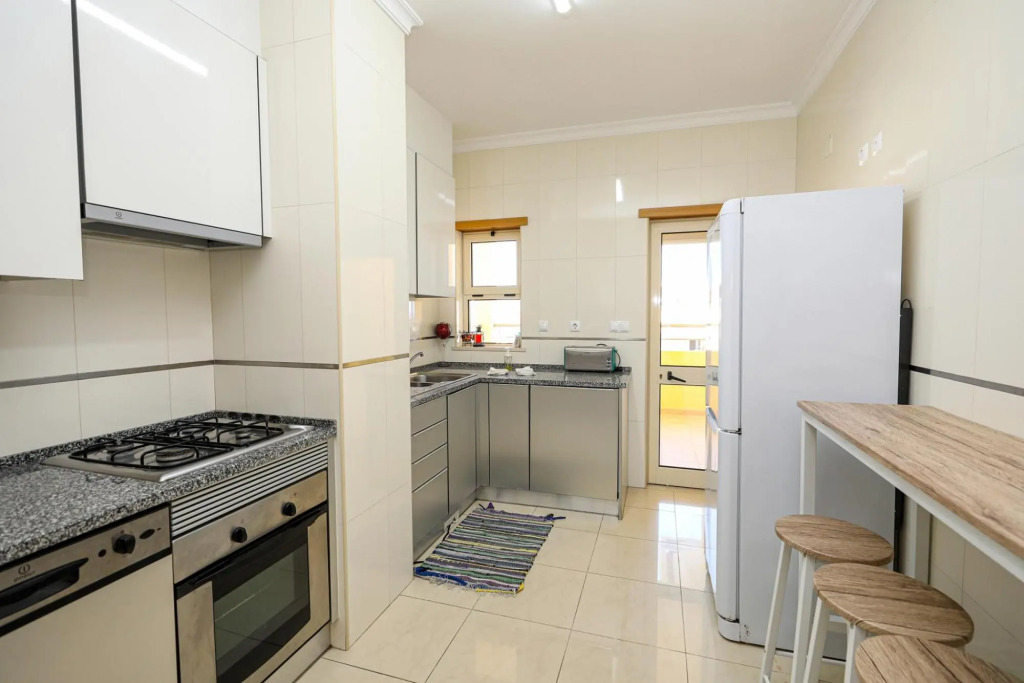 C07 - 3 Bed Penthouse in Lagos