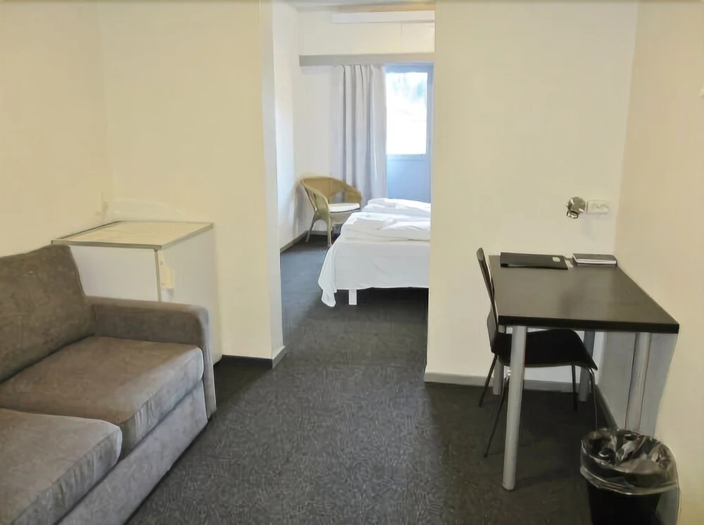 Froland Hostel