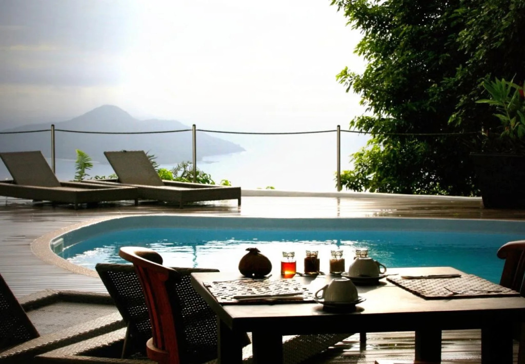 Copolia Lodge