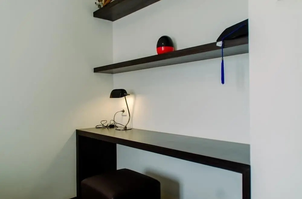 Modern And High Floor 1Br With Walk In Closet At Marina Ancol Apartment