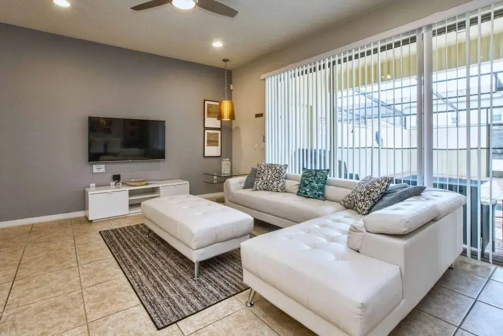 Windsor-4 Bed Townhouse w/splashpool-3805WW