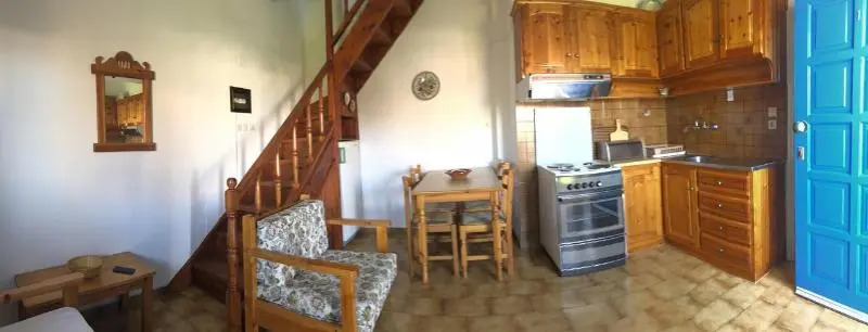 Stavros Apartments