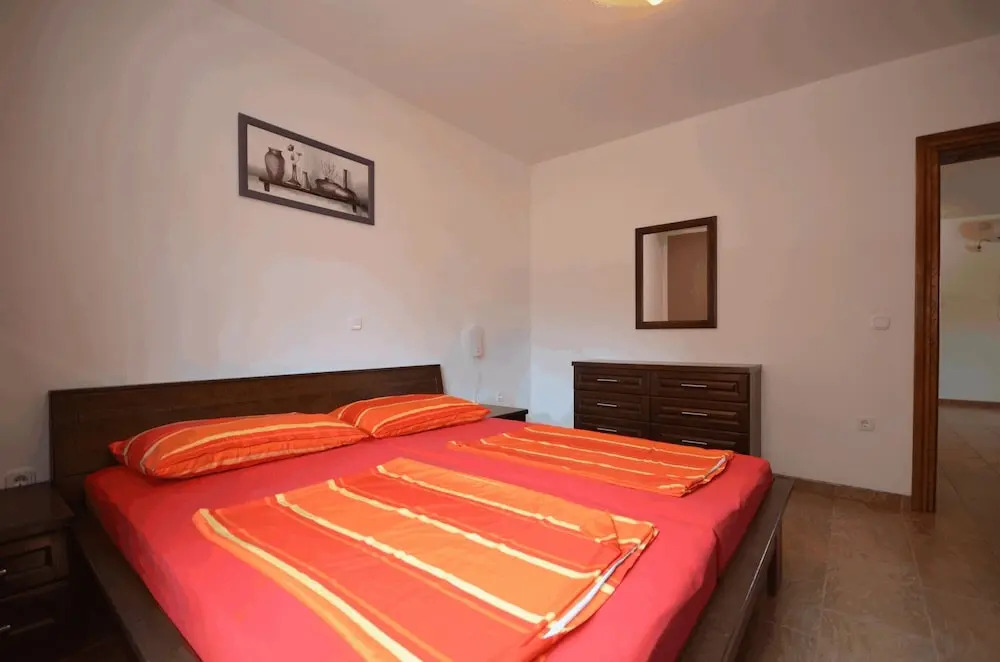 Apartments Komljen