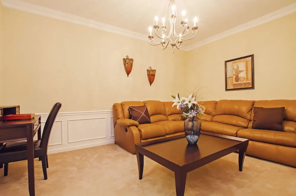 3BD 2BA Sleeps 8 Platinum RVC30203 Bedroom RHOF
