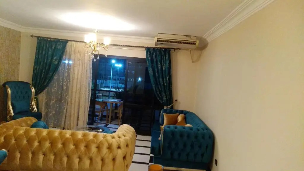 شقة مكرم عبيد للعائلات فقط 21