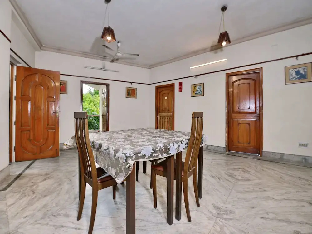 OYO 2864 Guest Accomodation