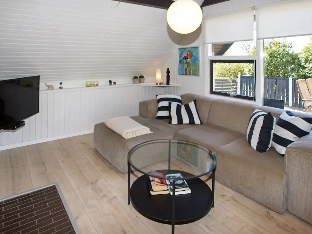Pet-friendly Cottage in Hemmet With Garden