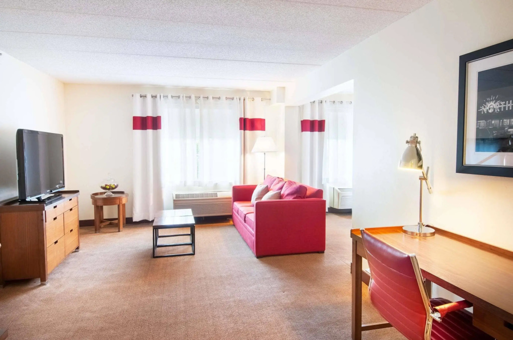 Four Points by Sheraton Columbus-Polaris