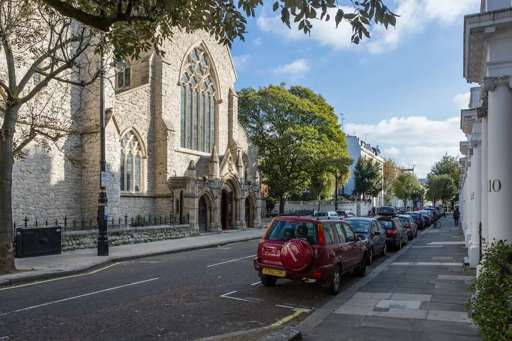 Stylish Flat Close To Victoria Station