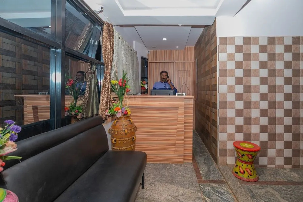 OYO 28778 La Melodie Inn