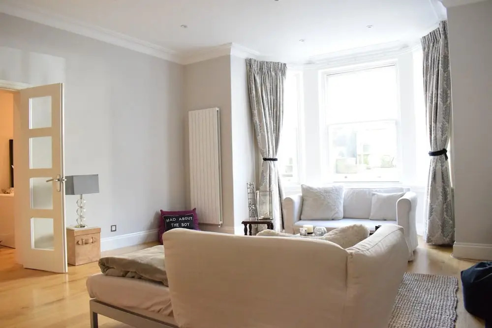 Modern 2 Bedroom Home in Chelsea