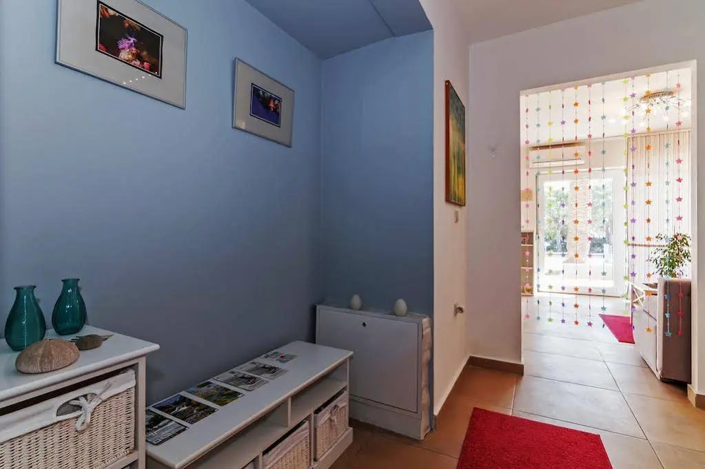 Apartment Biserka