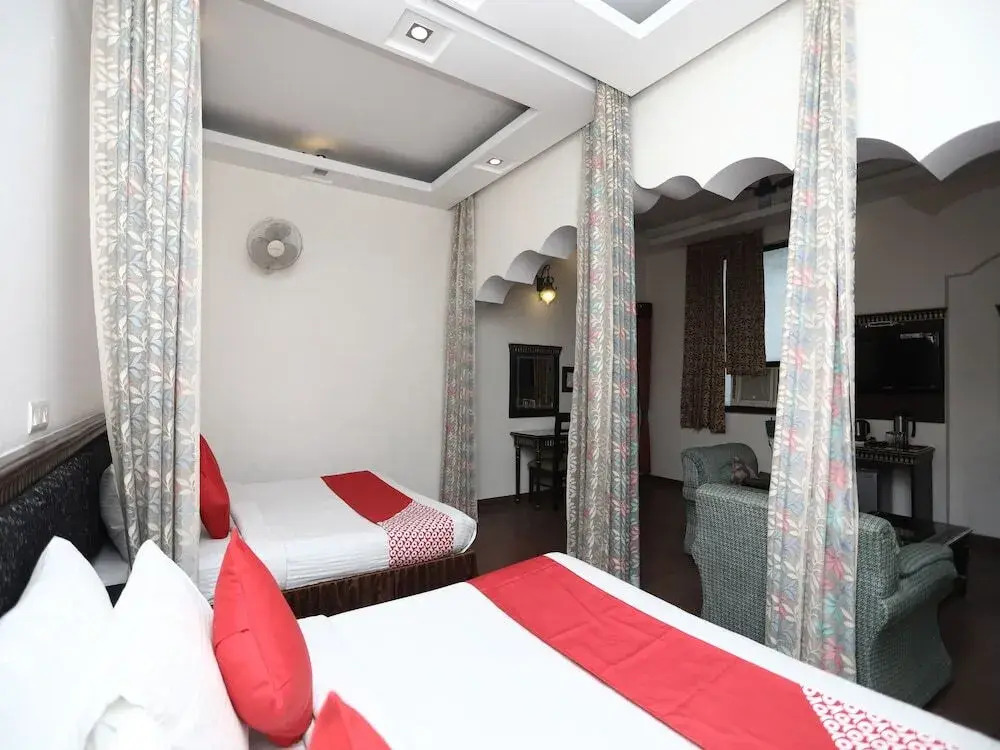 Hotel Yadu Residency