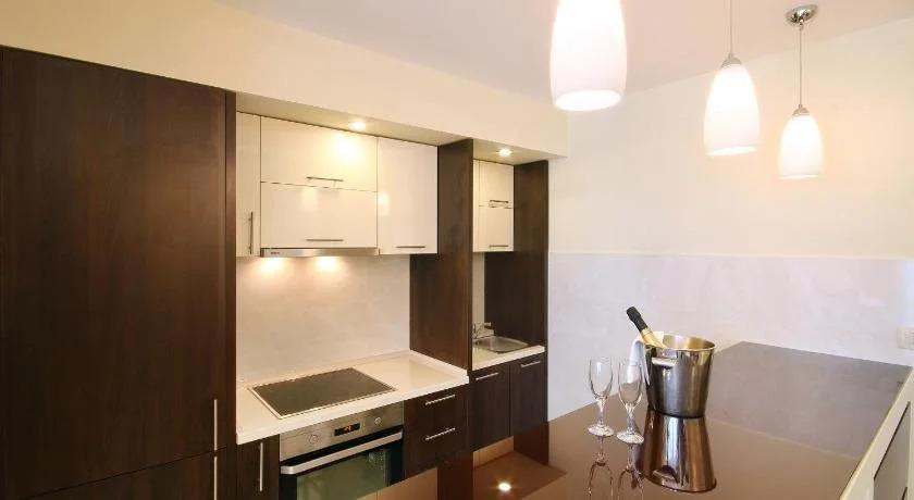 Shine residence