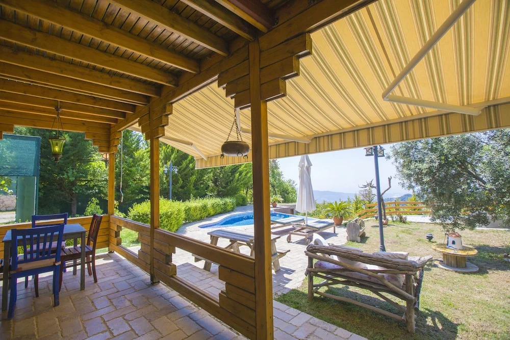 Villa Zeytin Evi by Akdenizvillam
