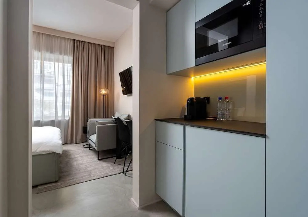 Ramada Majestic