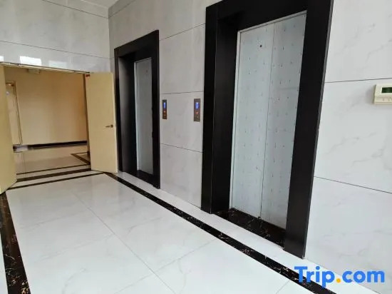 Zhengzhou Zihu Guanlan Fashion Hotel