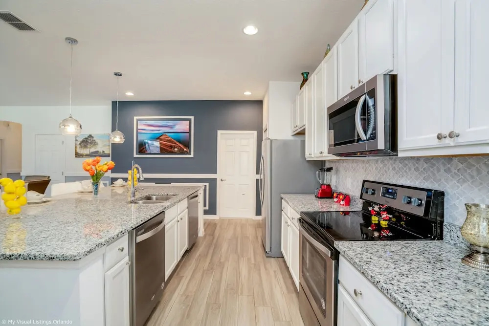 Luxury 11 Bedroom Close to Disney
