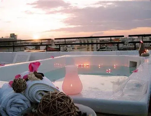 Hotel Commodore