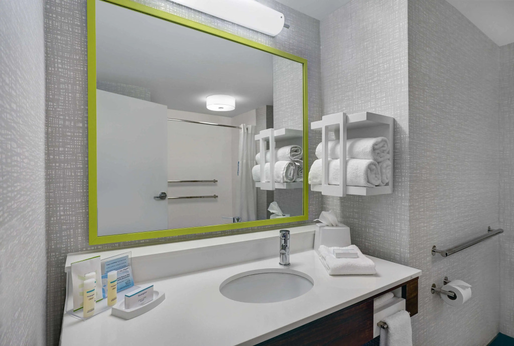 Hampton Inn Utica