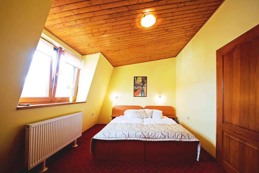 Tavel boutique hotel