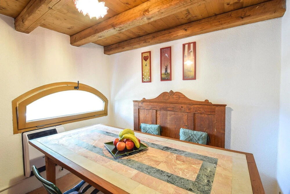 Amazing Home In Lamon With Wifi