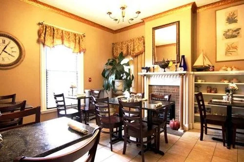 Morrill Mansion Bed & Breakfast
