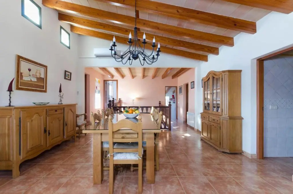 Villa Pula Viñas Country villa 3 bedrooms pool and fabulous views of the Pula golf course near Son servera