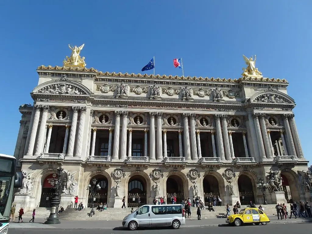 Palais Royal ChicSuites