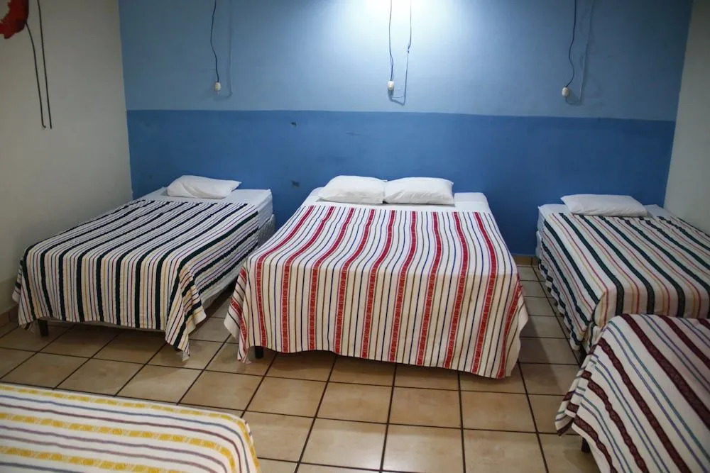 Hotel Happy House
