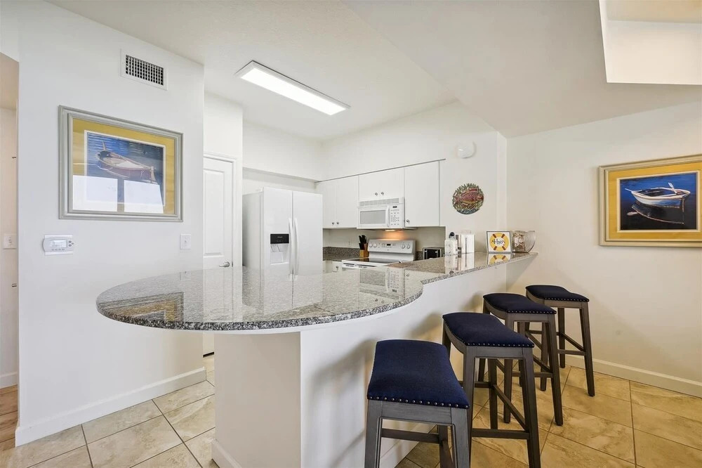 Shores of Panama 1717 - 1 Bedroom + Bunk room . Gulf-Front with Oversized Balcony! 1 Condo by RedAwning