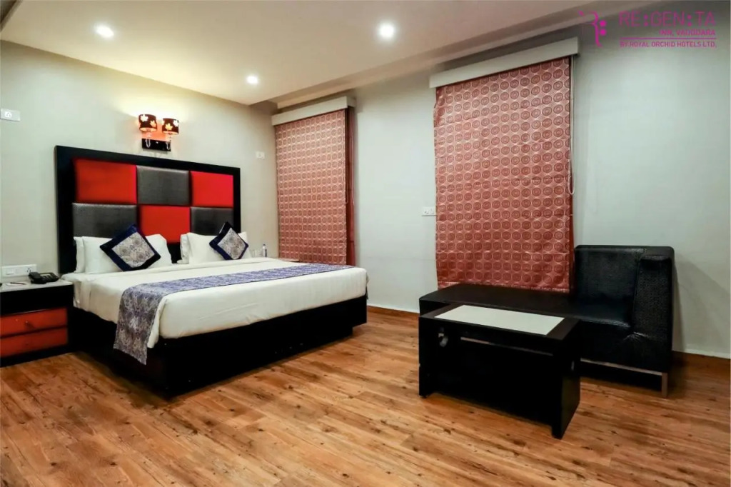 Regenta Inn Vadodara, 500m from Railway Station