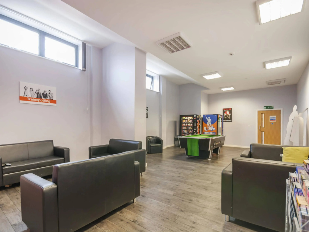 Beaverbank Place - Campus Residence