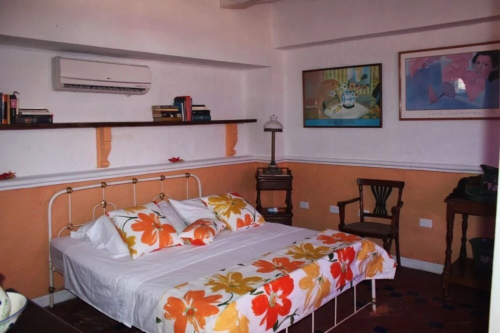 Colonial Guest House Walled City