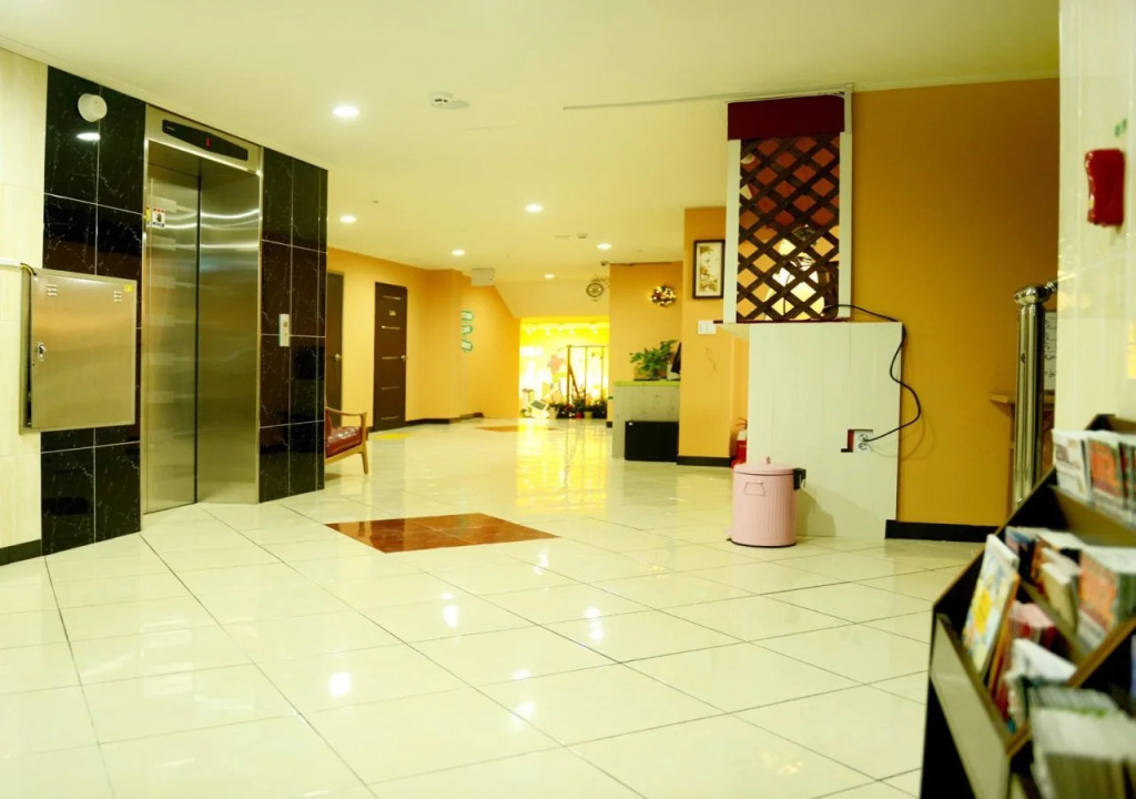 Alice Residence
