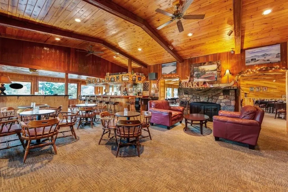 Chanticleer Inn