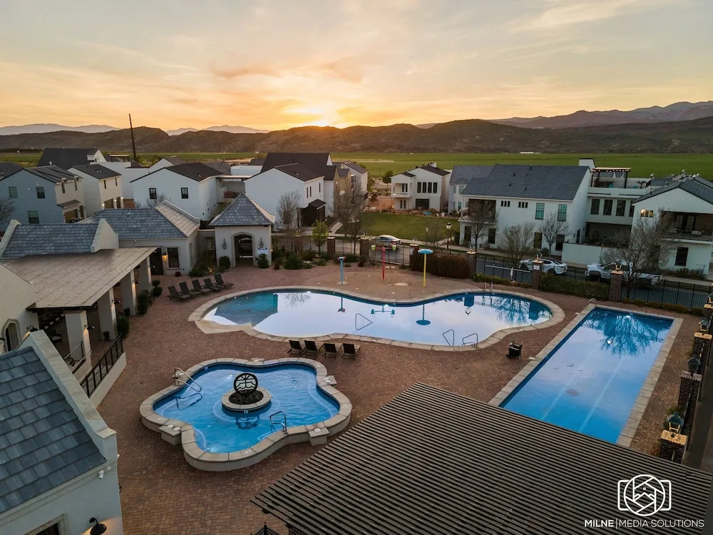 Highlander 4 Bedroom Townhouse