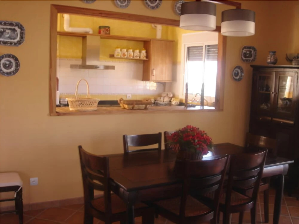 Malaga 101487 4 Bedroom Villa By Mo Rentals