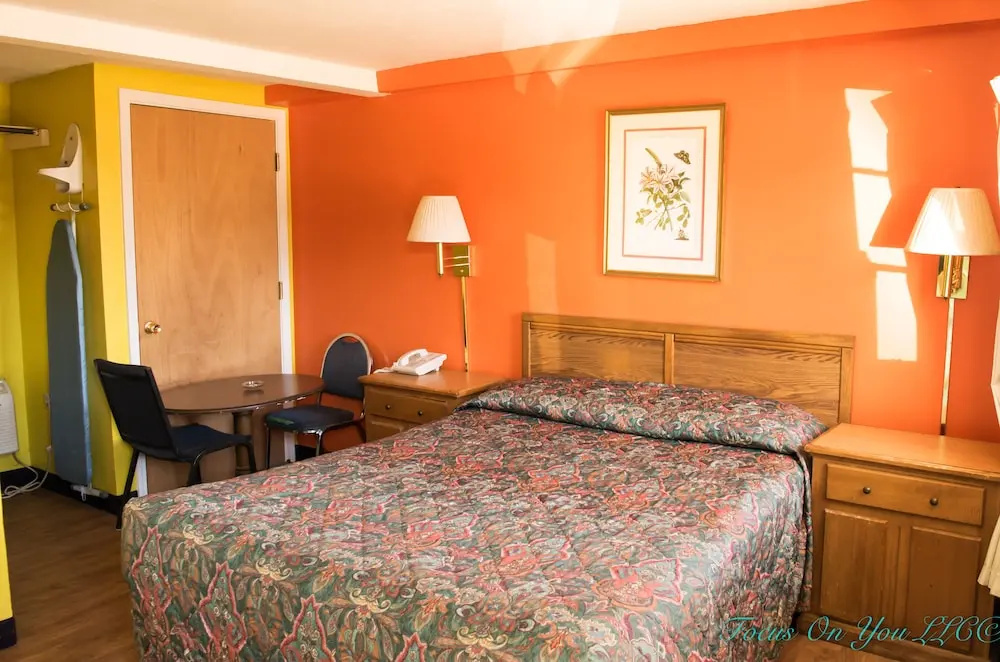 Bloomfield Motel