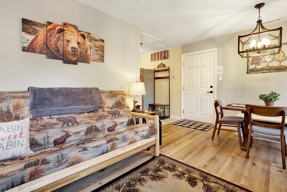 Beary Cozy Cabin #2315