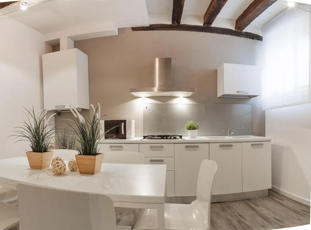 Rialto Project Apartment 5 by Wonderful Italy