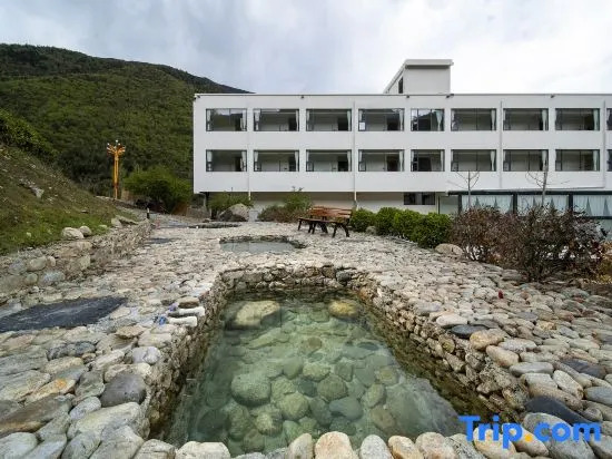Mushan Tingxue · Wenquan Homestay (Kangding)
