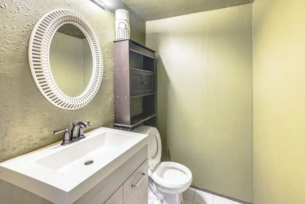 2 Mi to Dtwn Milwaukee: Family Home w/ Yard
